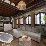 Hostfy Centro, Puerta Osario